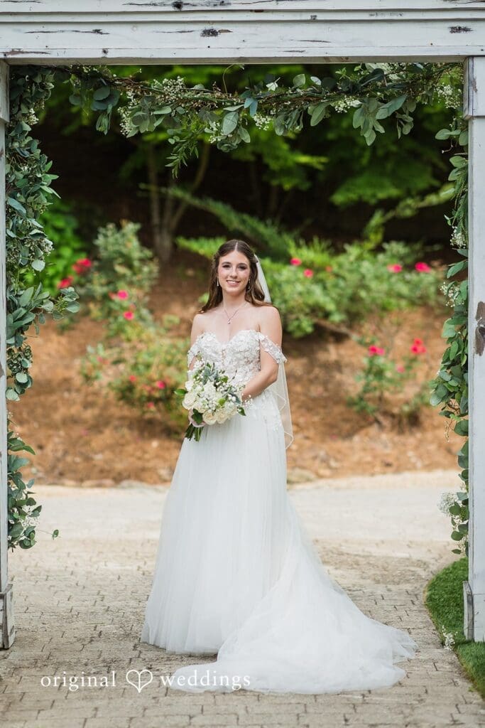 Rocky's Lake Estate Wedding // Molly & Josh -