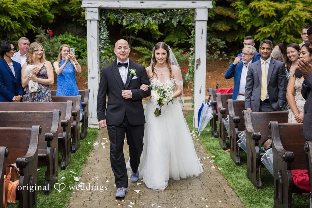 Rocky's Lake Estate Wedding // Molly & Josh -