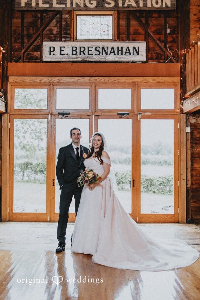 Smith Barn Brooksby Farm Wedding // Victoria & Mark -