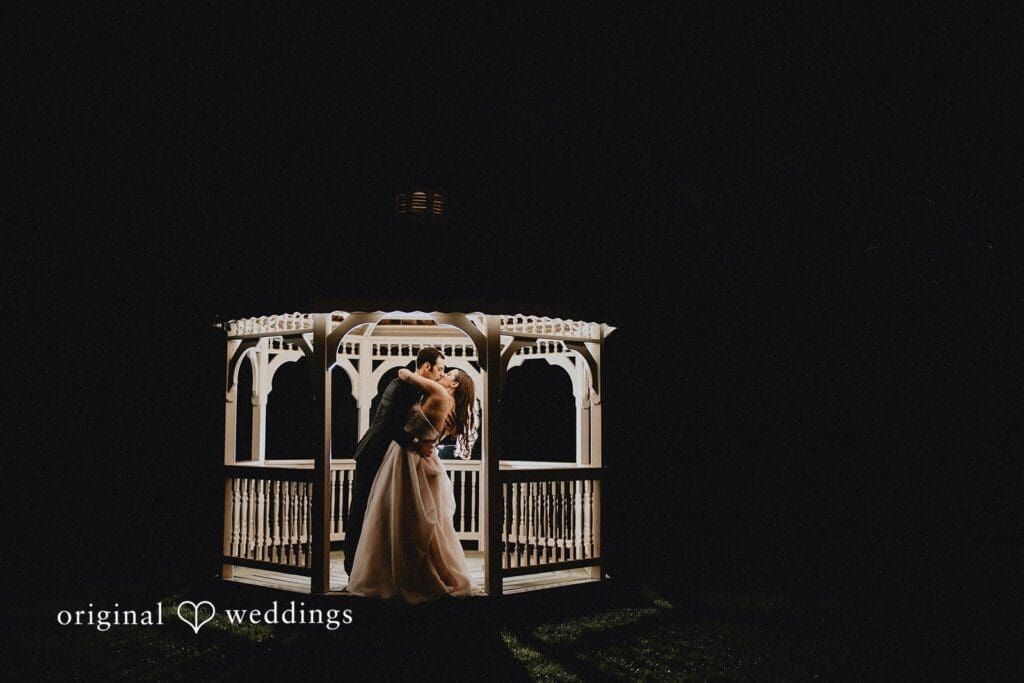 Smith Barn Brooksby Farm Wedding // Victoria & Mark -