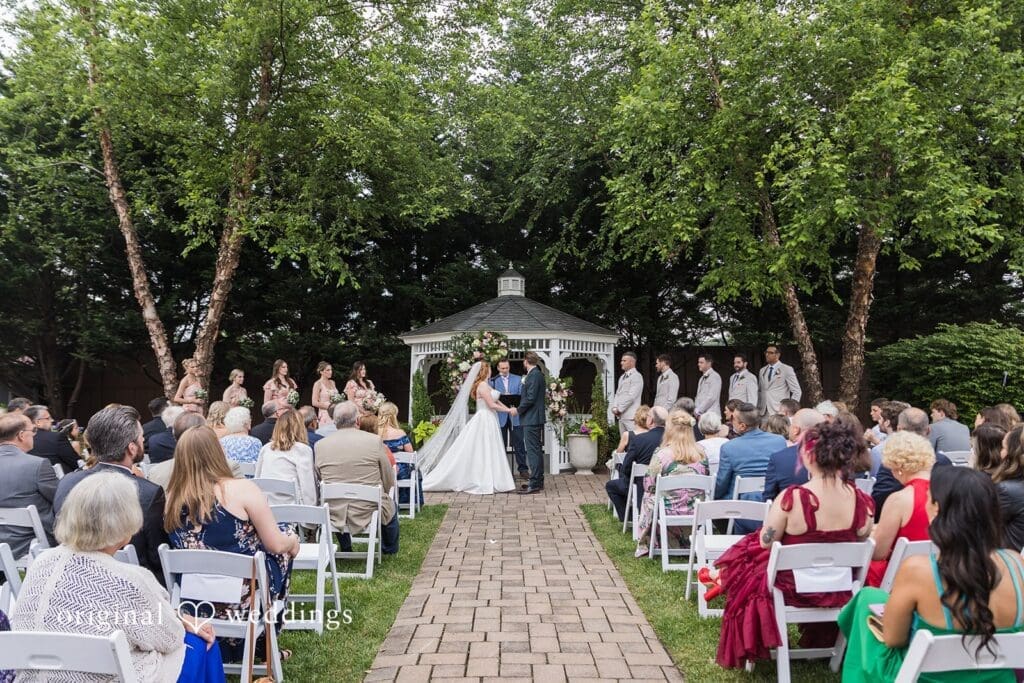 Springfield Country Club Wedding // Kelly & Matt -