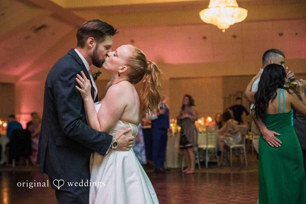 Springfield Country Club Wedding // Kelly & Matt -