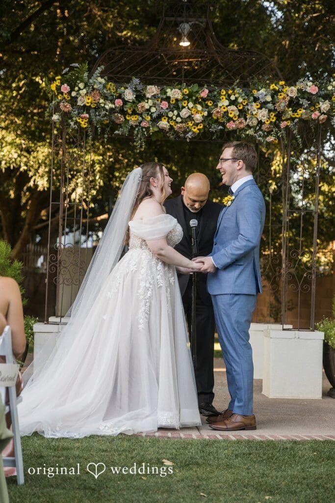 Kennedy + Chantz Stonebridge Manor Wedding // Kennedy & Chantz -