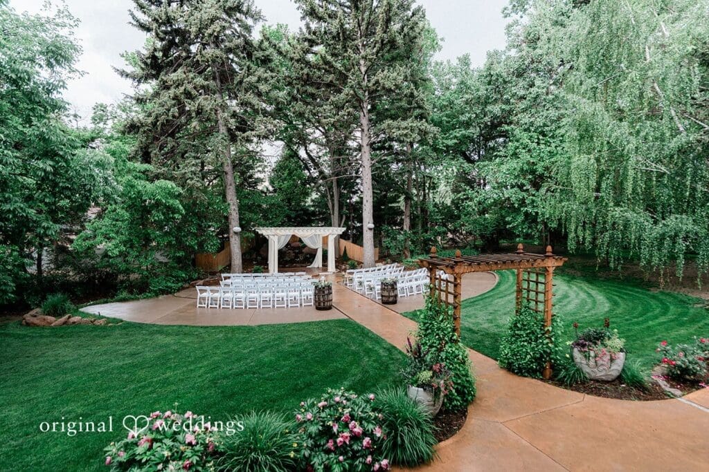 Tapestry House Wedding // Moriah & Brandon -