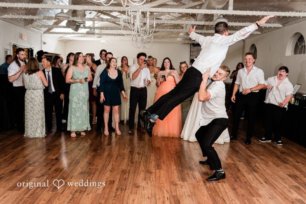 Tapestry House Wedding // Moriah & Brandon -