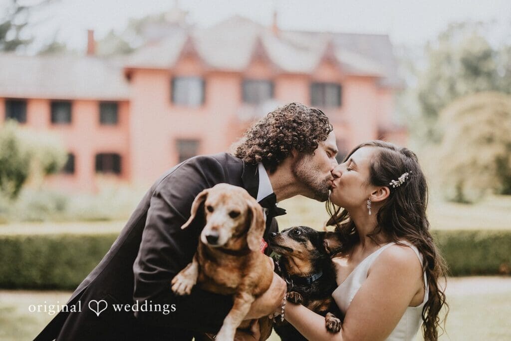 The Roseland Cottage Wedding // Erica & Stephen -