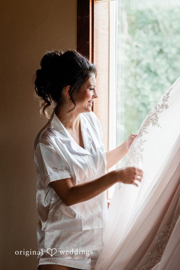 The Stone Barn Winery Wedding // Emerson & Caleb -