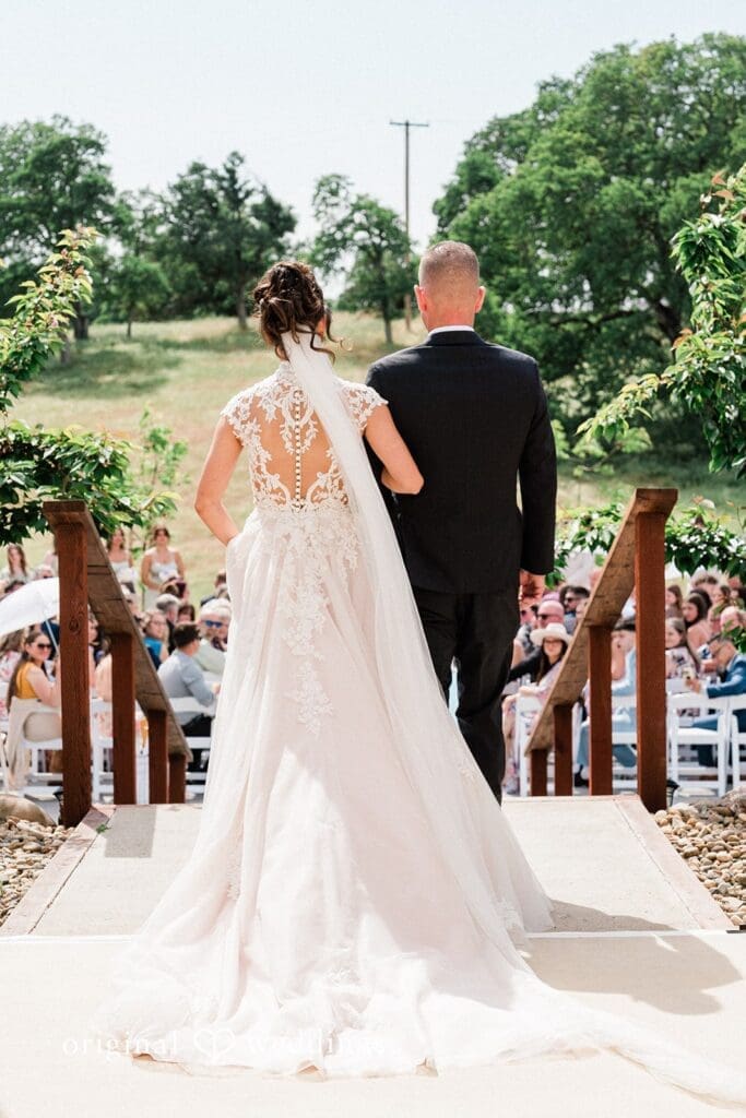 The Stone Barn Winery Wedding // Emerson & Caleb -
