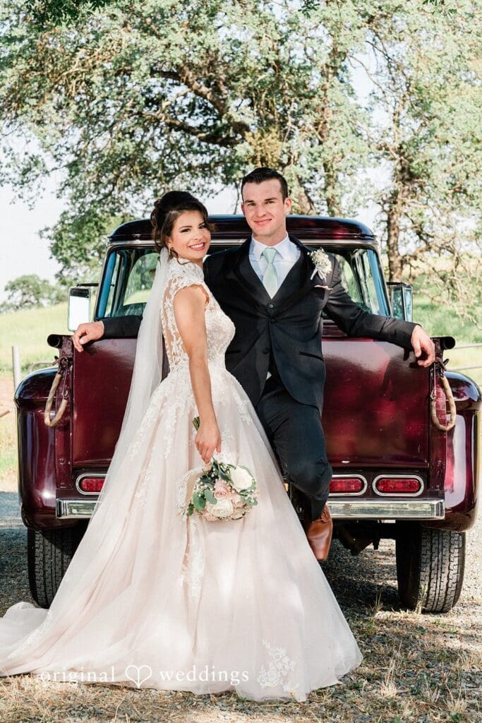 The Stone Barn Winery Wedding // Emerson & Caleb -