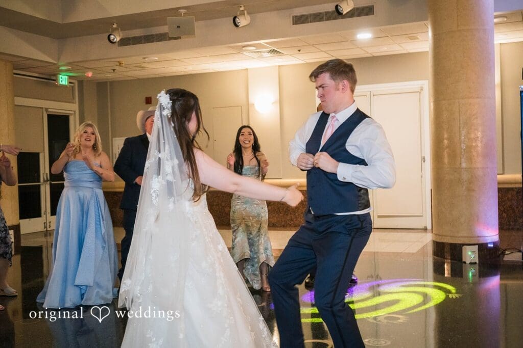 Tsakopoulos Library Wedding // Alessya & Cameron -