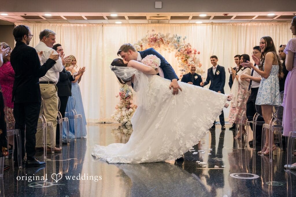 Tsakopoulos Library Wedding // Alessya & Cameron -