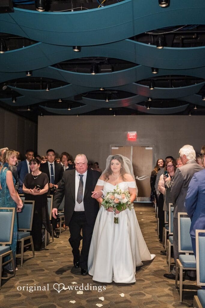 Adventure Aquarium Wedding // Mikayla & Andre -