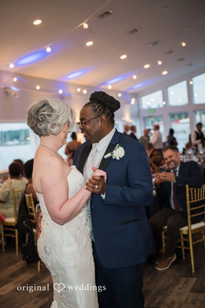 Anchor Inn Wedding // Jane & Shawn -