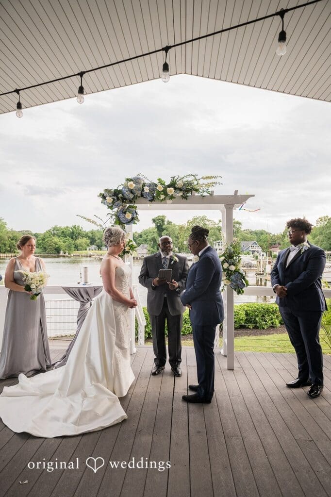 Anchor Inn Wedding // Jane & Shawn -