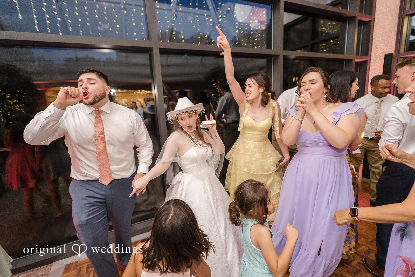 The Atrium at Meadowlark Gardens Wedding // Anna & Matthew -