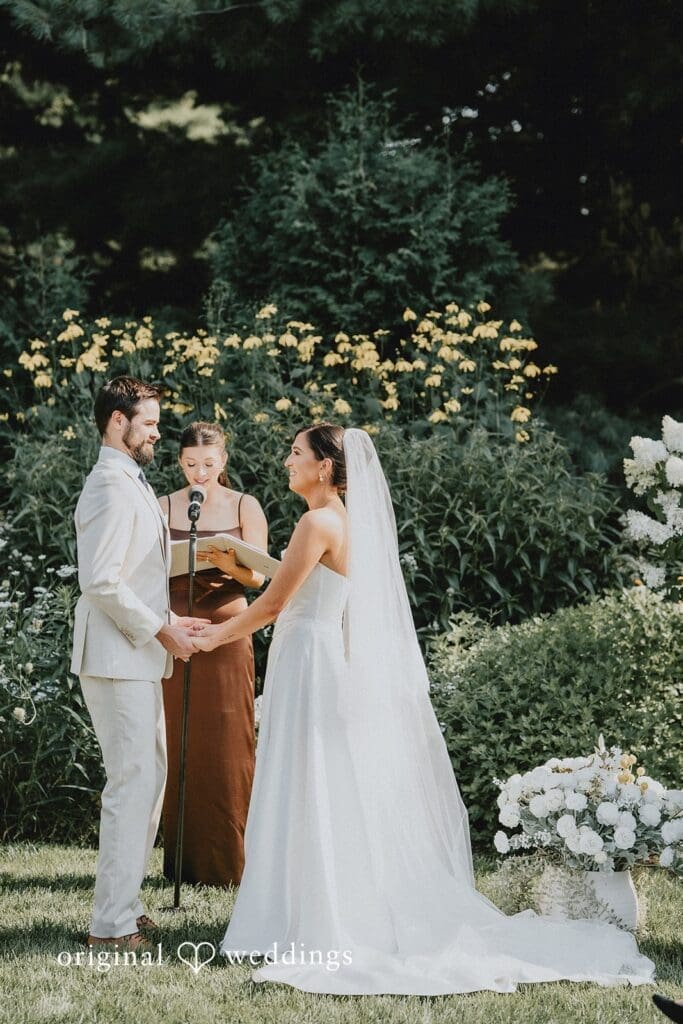 Boxed and Burlap Wedding // Chandler & Parker -