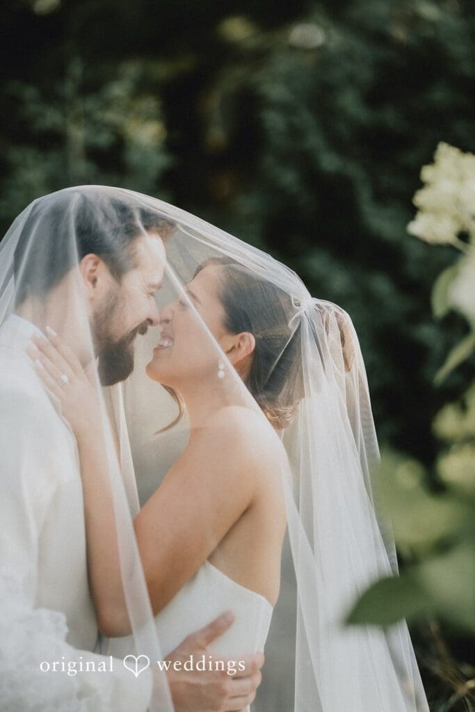 Boxed and Burlap Wedding // Chandler & Parker -