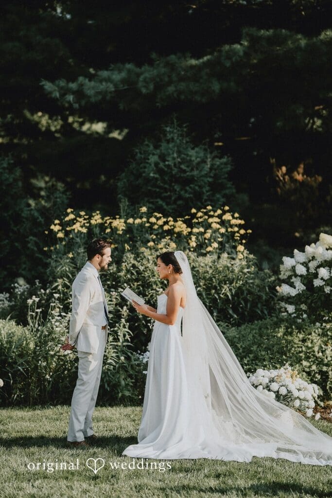 Boxed and Burlap Wedding // Chandler & Parker -