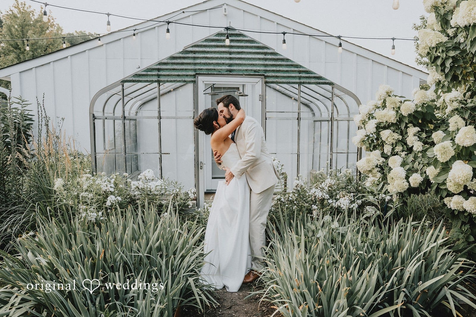 Boxed and Burlap Wedding // Chandler & Parker -