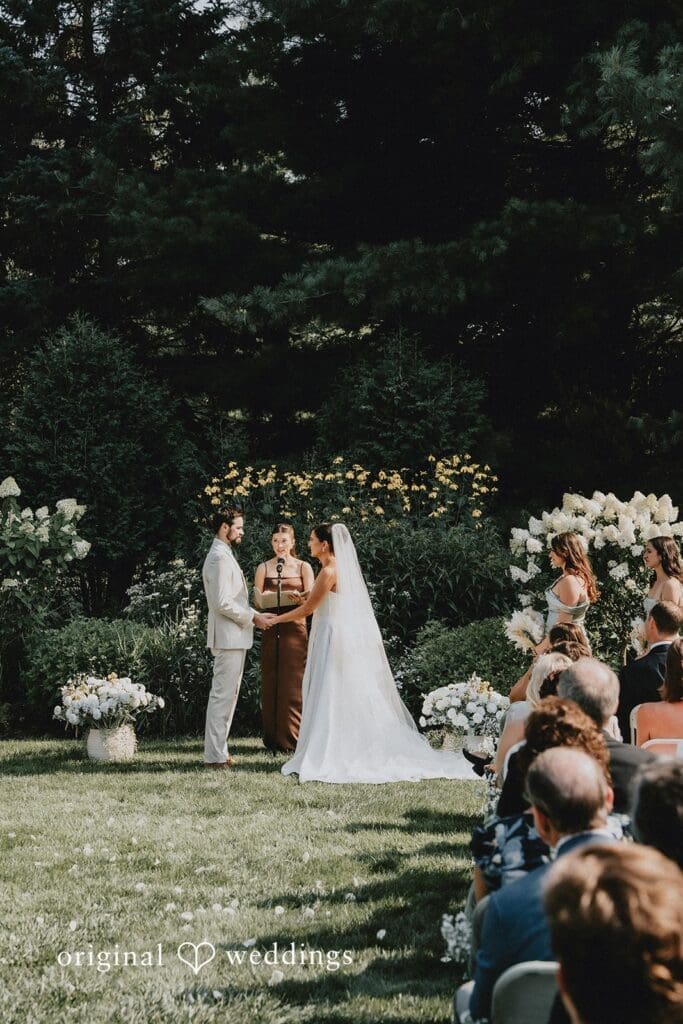 Boxed and Burlap Wedding // Chandler & Parker -