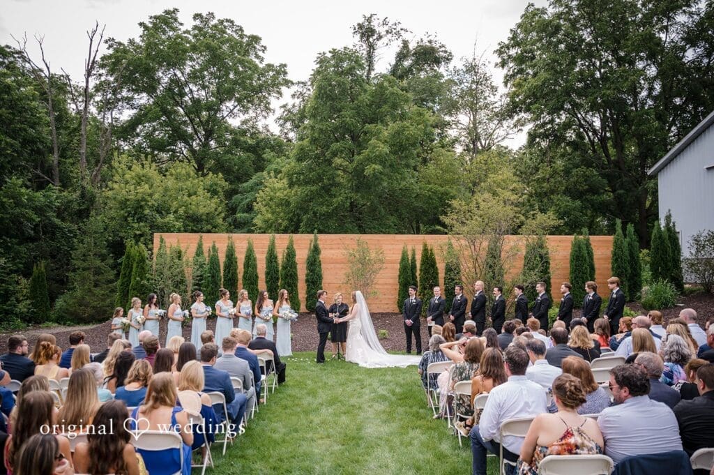 Boxed and Burlap Wedding // Megan & Matthew -
