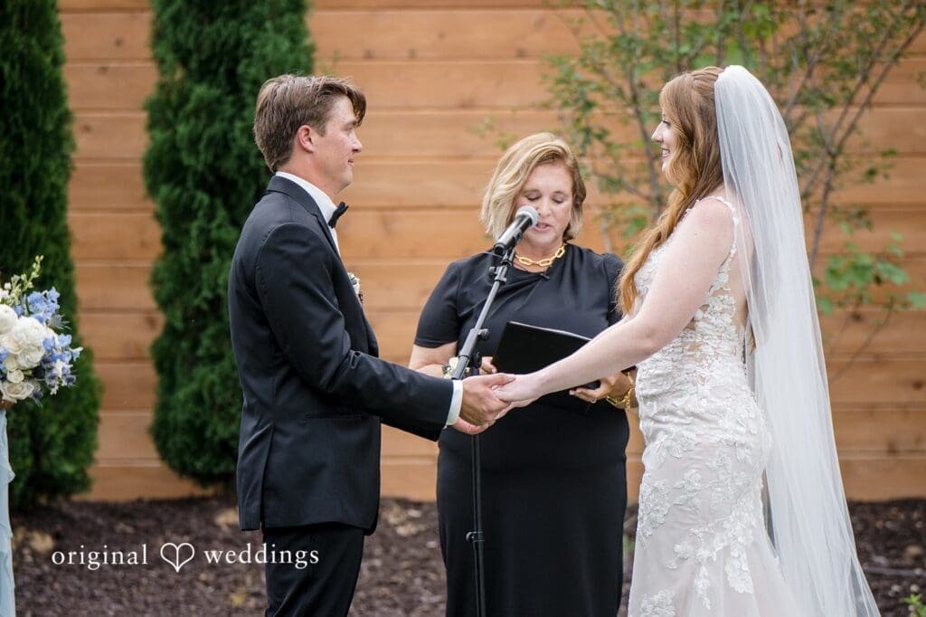 Boxed and Burlap Wedding // Megan & Matthew -