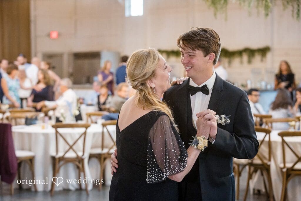 Boxed and Burlap Wedding // Megan & Matthew -