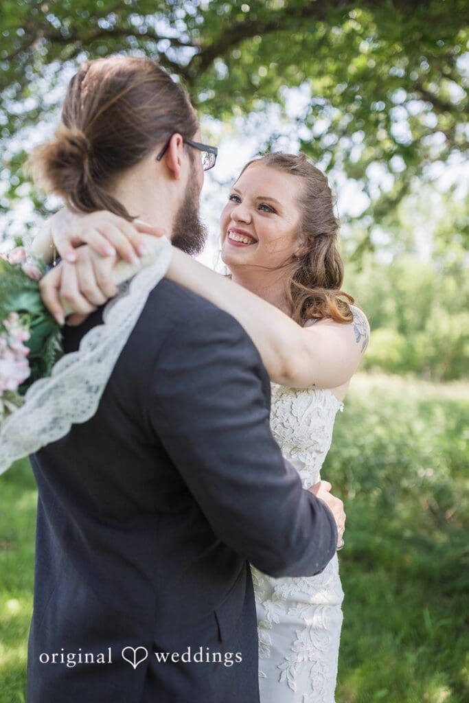 Cannon River Winery Wedding // Courtney & Ross -