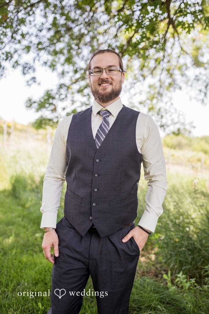 Cannon River Winery Wedding // Courtney & Ross -