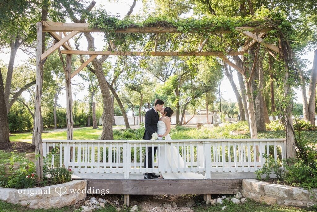 Hiep + Trinh Casa Blanca Wedding // Hiep & Trinh -