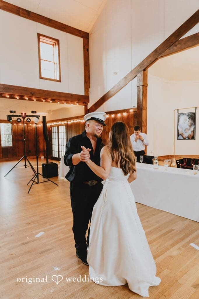 Columbia Ballroom Wedding // Jessica & Austin -