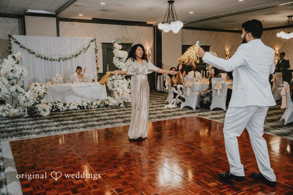 DoubleTree By Hilton Hotel Wilmington Wedding // Jenny & Joshua -
