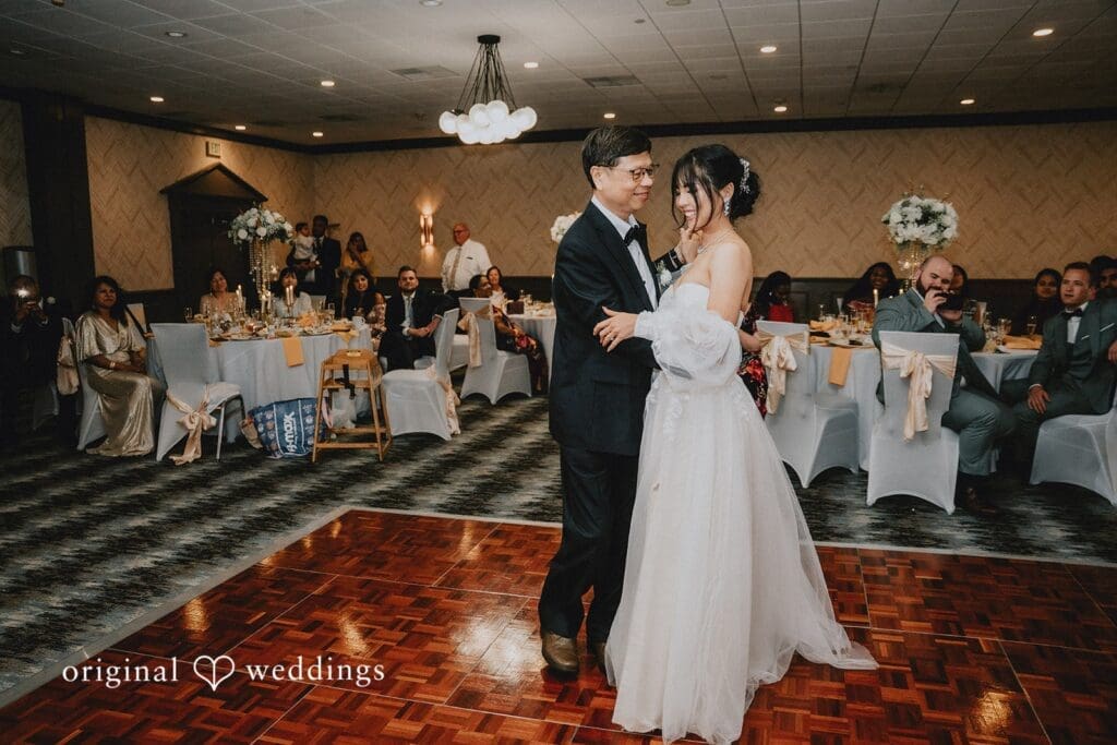 DoubleTree By Hilton Hotel Wilmington Wedding // Jenny & Joshua -