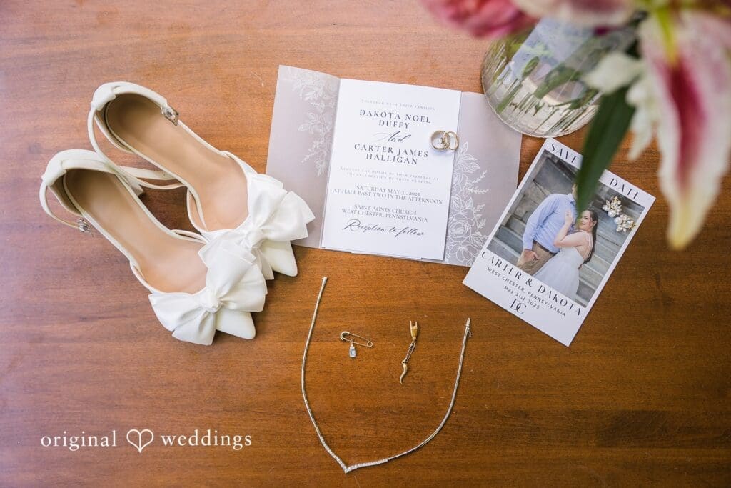Downingtown Country Club Wedding // Carter & Dakota -