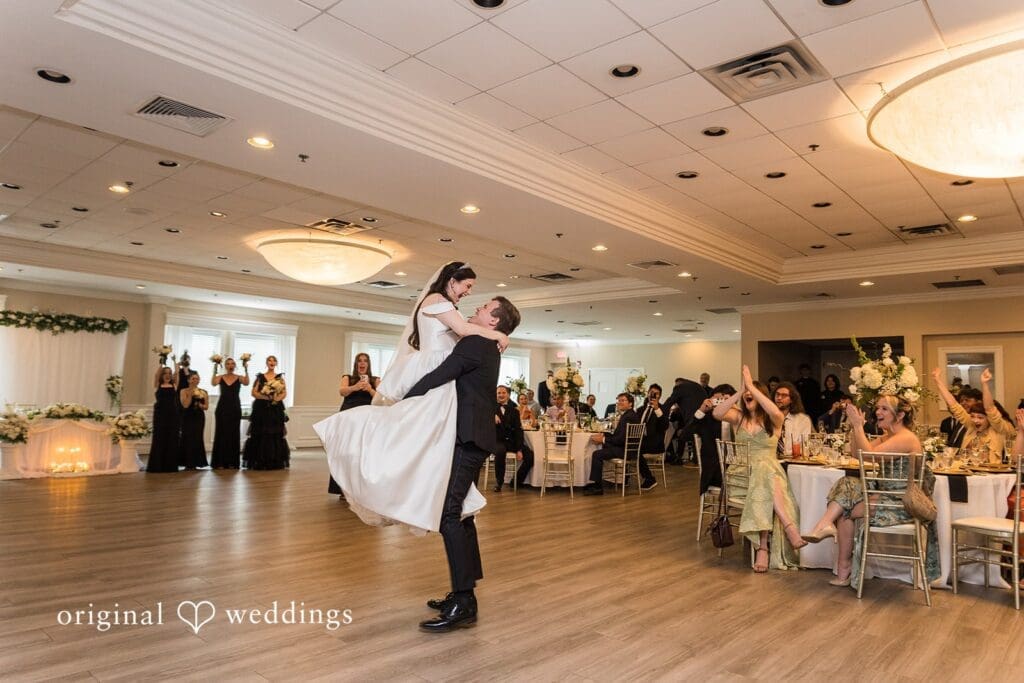 Downingtown Country Club Wedding // Carter & Dakota -