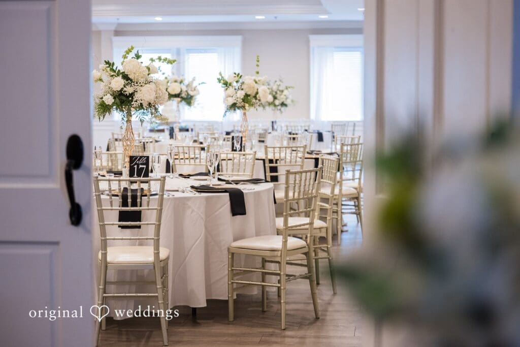 Downingtown Country Club Wedding // Carter & Dakota -