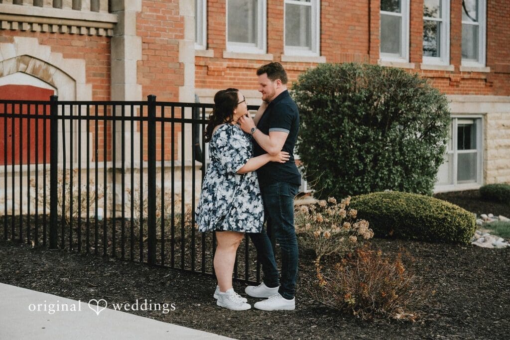 BEST Places for Engagement Photos in Chicago -