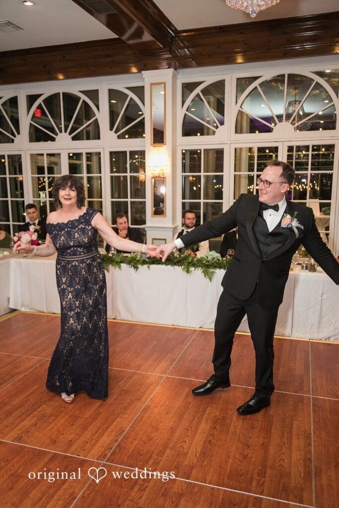 Drake Oak Brook Wedding // Carolyn & Collin -