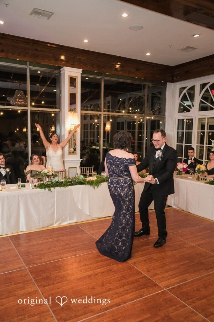 Drake Oak Brook Wedding // Carolyn & Collin -