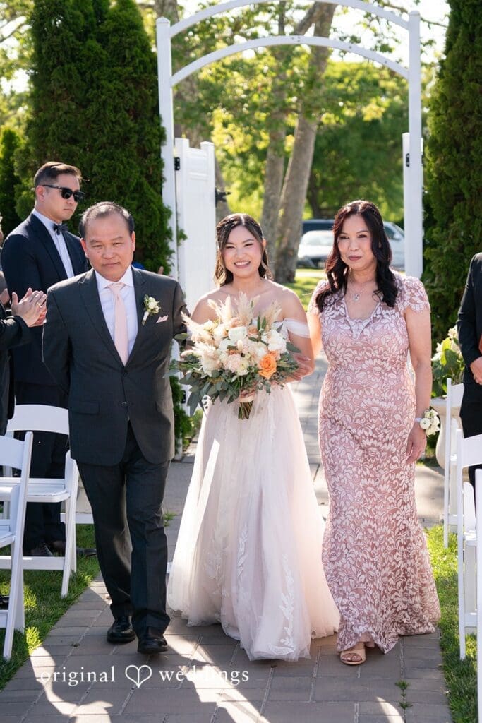 Vivian + Vu Eagle Ridge Wedding // Vivian & Vu -