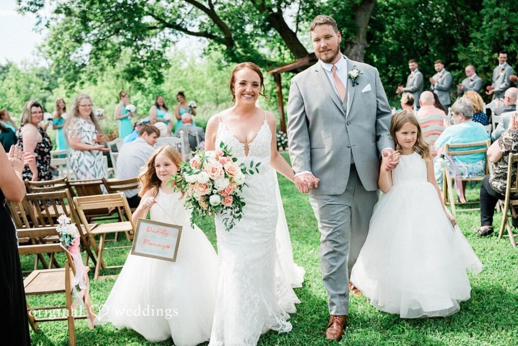 Jennifer + David Elderberry Manor Wedding // Jennifer & David -