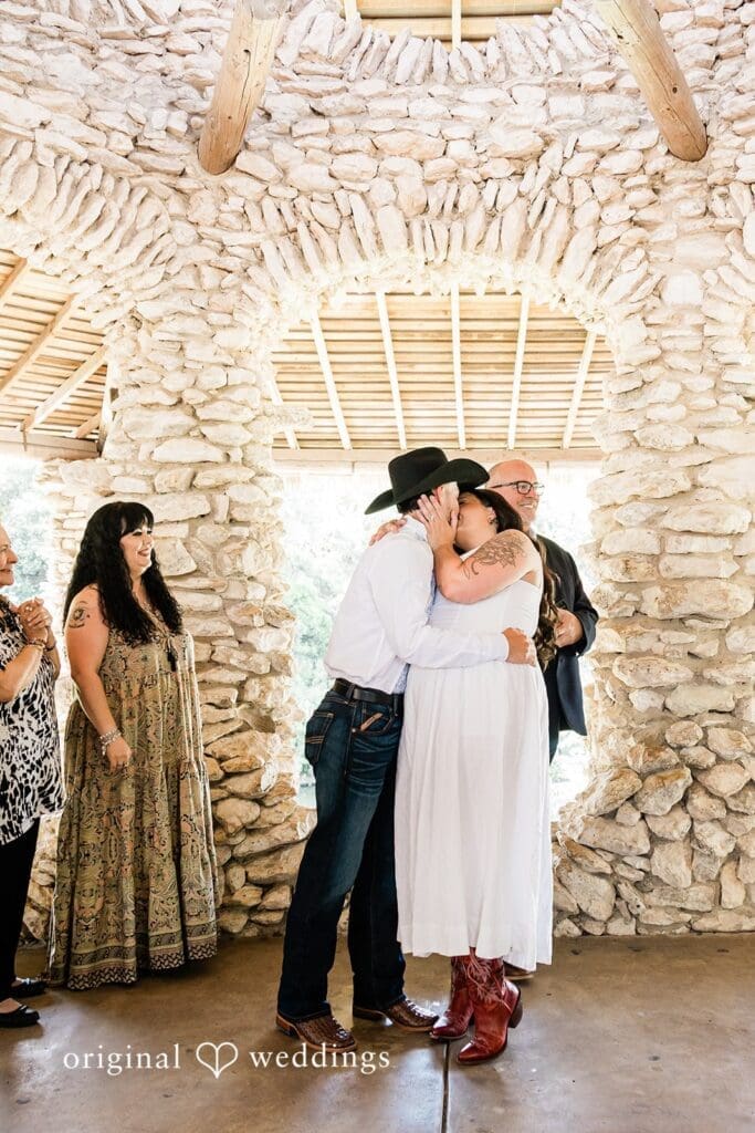 Gardens at West Green Wedding // Siena & Arnulfo -