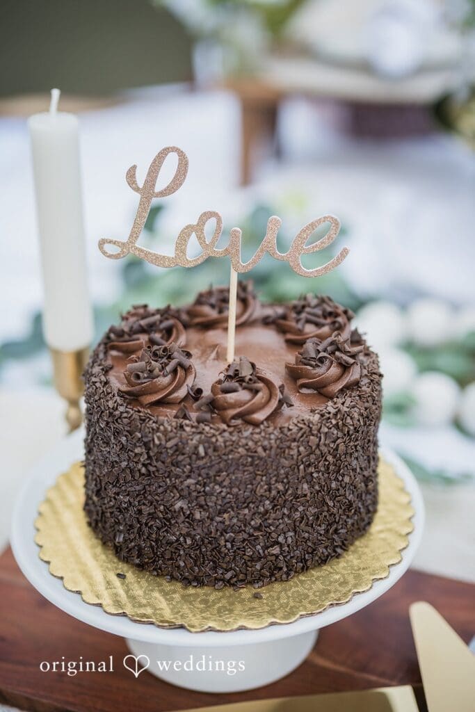 Hillsboro Court House Wedding // Erika & John -