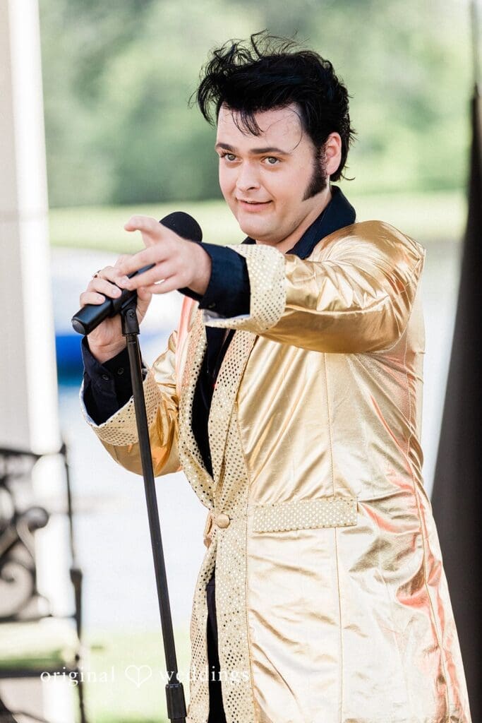 Private Home - Cincinnati Wedding // Kelly & Randall -