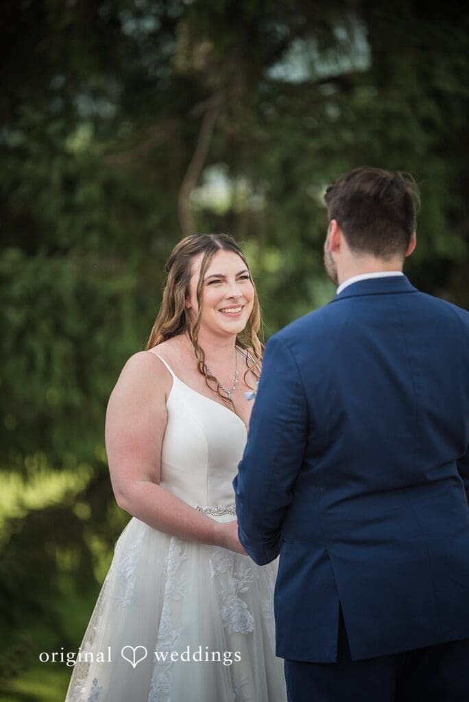 Megan + Zachary Raspberry Plain Manor Wedding // Megan & Zachary -