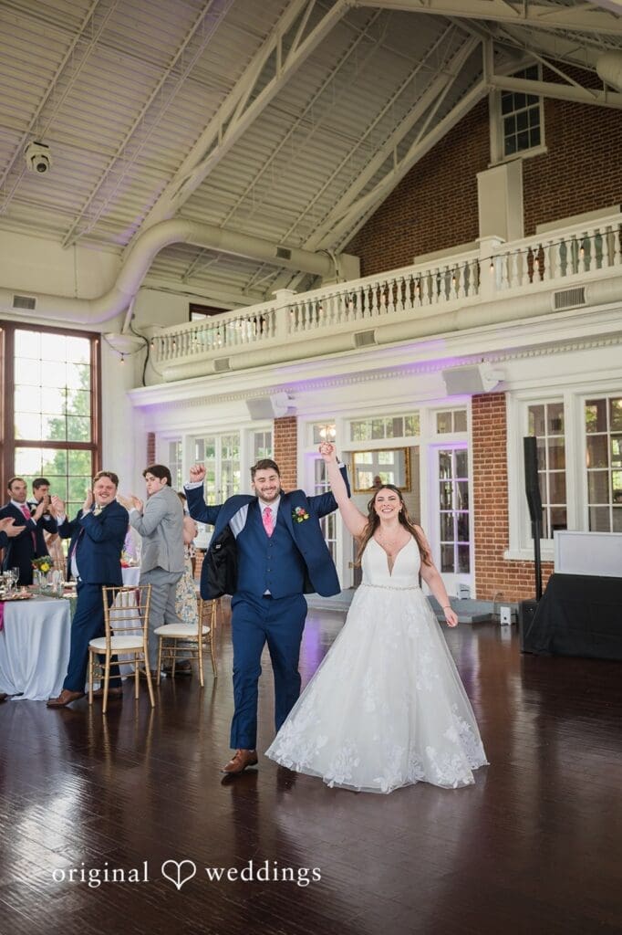 Megan + Zachary Raspberry Plain Manor Wedding // Megan & Zachary -