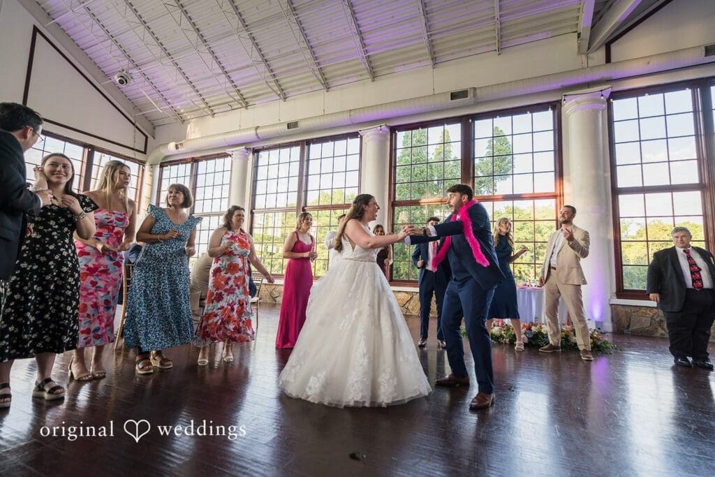 Megan + Zachary Raspberry Plain Manor Wedding // Megan & Zachary -