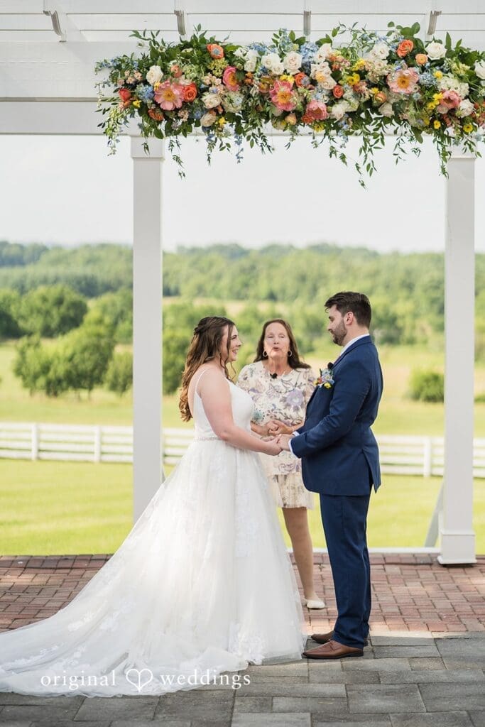 Megan + Zachary Raspberry Plain Manor Wedding // Megan & Zachary -