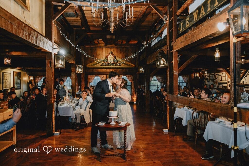 Lucas + Cheylianne Salem Cross Inn Wedding // Cheylianne & Lucas -