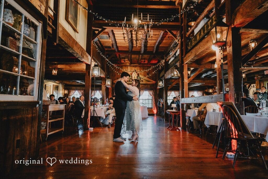 Lucas + Cheylianne Salem Cross Inn Wedding // Cheylianne & Lucas -